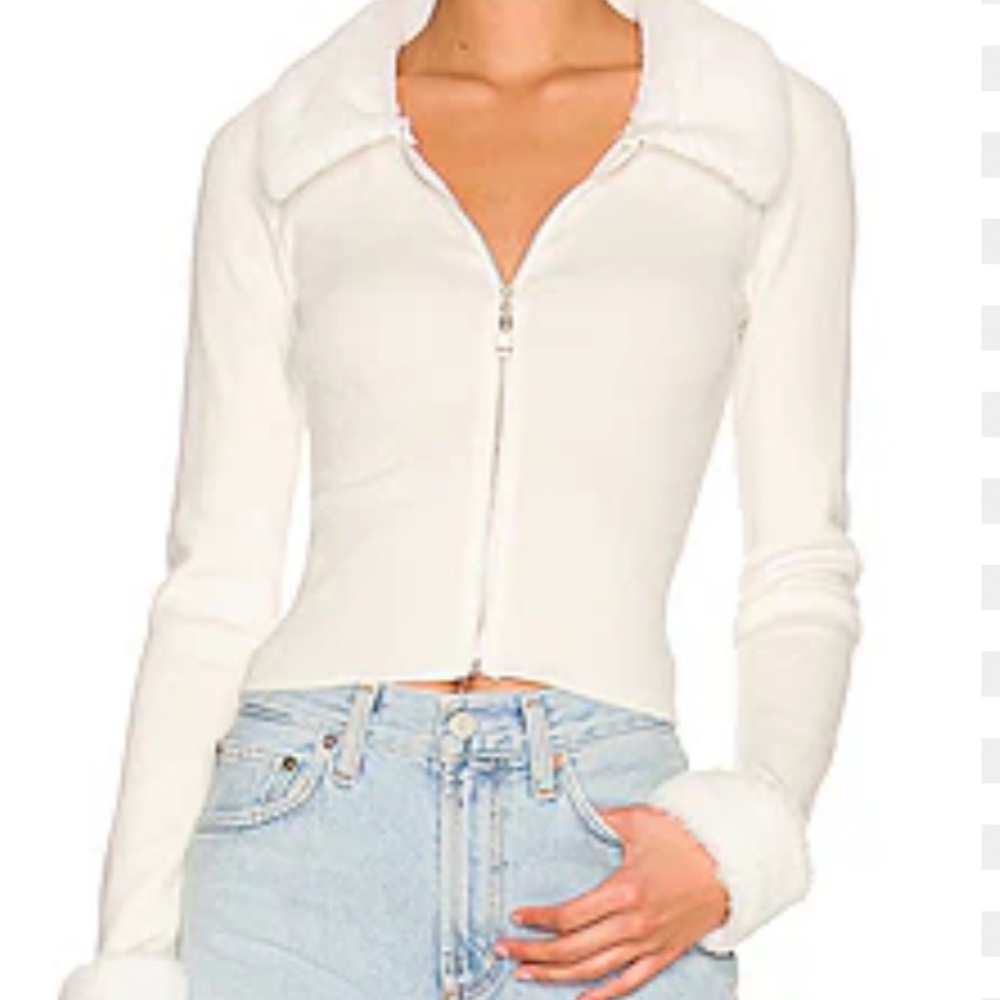 More to Come top, long sleeve zip up with faux fur